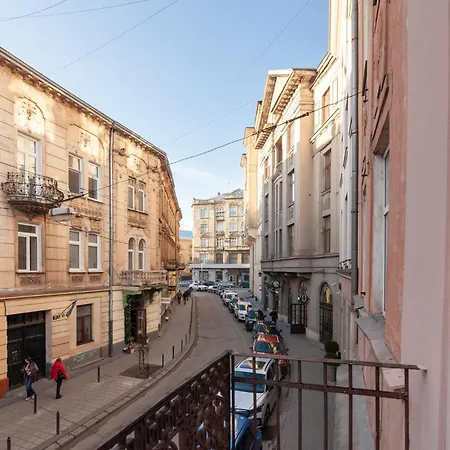 Leogrand On Nalyvayka 14-1 Lviv