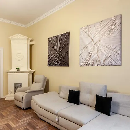 Leogrand On Nalyvayka 14-1 Lviv